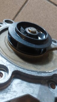 Vodna pumpa 1.2 TSI 77 Kw Seat Škoda VW - 4