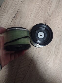Predám Shimano aero technium 10 000 xsc + 2 nahradné cievky - 4