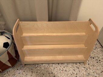 Detská knižnica - 4