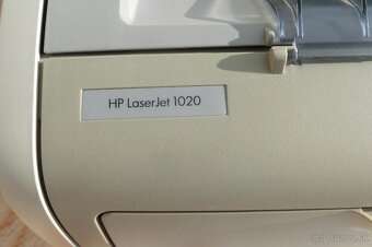 Laserová tlačiareň HP LaserJet 1020 . - 4