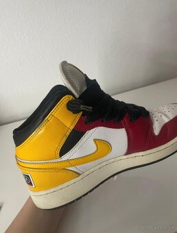 Predám Jordan 1 Mid. - 4