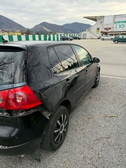 Volkswagen Golf V 1.9TDI ND - 4