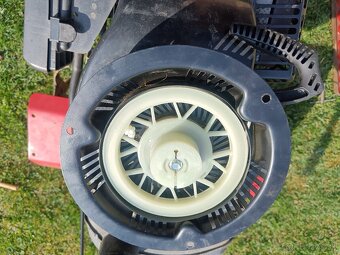 Predám rotavator Hecht. - 4