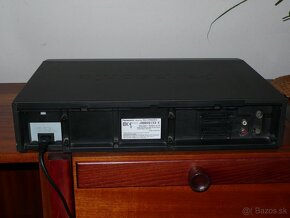 Predám videorekordér Panasonic NV-HD642 - 4