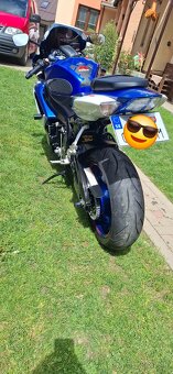 Predám Suzuki GSXR 600 k6 92kw - 4