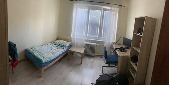 Ponúkame na predaj zrekonštruovaný 3-izbový byt s balkónom n - 4