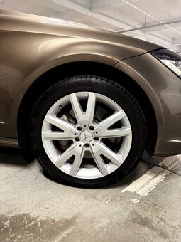 Mercedes Benz Cls 350d 4matic Sk auto 110tis km Dph - 4