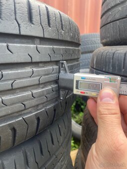 195/55 R16 continental - 4
