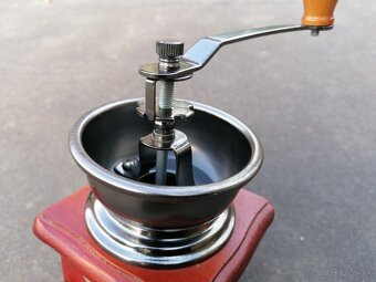 Predám starý mlynček Coffee - 4