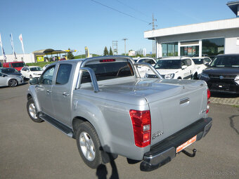 Isuzu DMax Twin turbo 2.5 Tdi 120 kw 2013 - 4