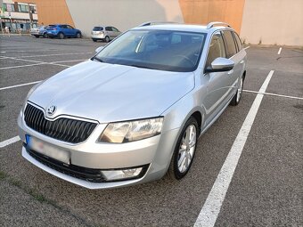 PREDÁM ŠKODA OCTAVIA 1.6 TDI STYLE - 4