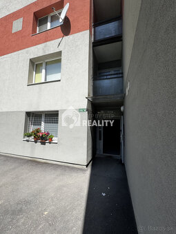 Ponúkame na predaj 3 izb. slnečný byt s balkónom na sídlisku - 4