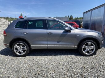 Volkswagen Touareg 3.0TDi 4x4 FL 2017 ELEGANCE 1A - 4