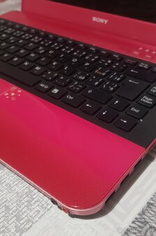 SONY VAIO - 4