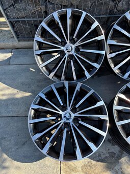 ✅ 5x112 r18 Sirius Kodiaq original - 4