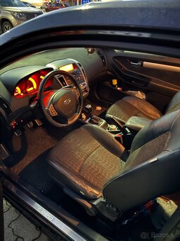 Kia ceed 1.6 crdi r.v. 2010 3dv. - 4