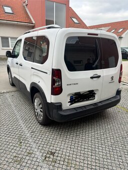 Peugeot rifter - 4