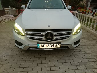 Predám Mercedes Benz glc 220d 4- matic - 4