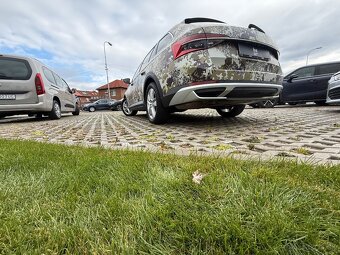 SKODA SUPERB COMBI SCOUT 4x4 - informácie v popise - 4