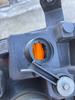 Náhradné diely Nissan Navara D40 - 4