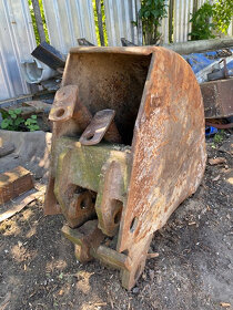 Predám úzku lyžicu na DH - 4