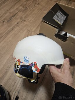 Lyžiarska prilba - 4