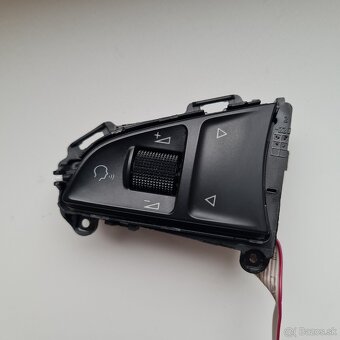 Škoda multifunkcia volantu - 4