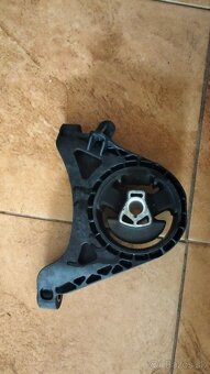 Predný silenbloky motora originál diel - 4