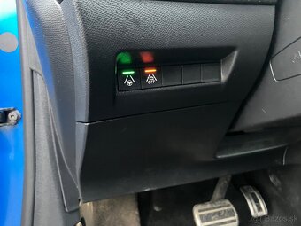 Peugeot e-208 GT 2021 DPH - 4