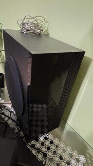 Domáce kino Blu-ray Samsung HT-E4200 - 4