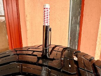 215/60 R17 celoročné pneumatiky 2 kusy - 4