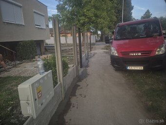 Realizácia betónových plotov – na kľúč - 4