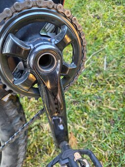 Karbonovy MTB bicykel Superior - 4