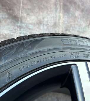 Zimní sada Volvo XC90 275/45R20 110V - 4