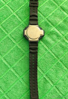 Casio Protrek PRT-40 TripleSensor - 4
