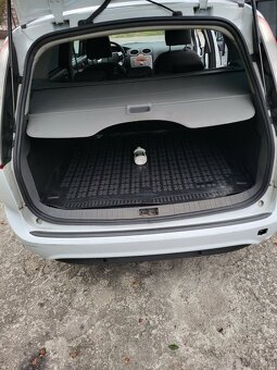 Predám Ford Focus Combi II. - 4