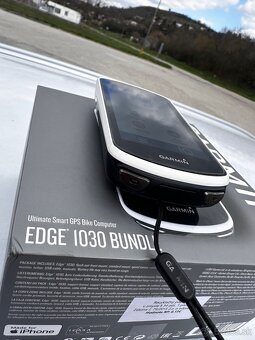 Predám cyklopočítač Garmin Edge 1030 - 4