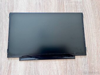 Predám obrazovku do notebooku 11,6"LED SLIM display 30 pin+ - 4