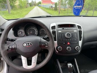Kia Ceed sw1.6 crdi - 4