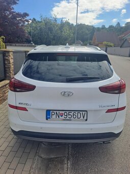 Hyundai tucson - 4