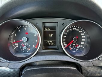 Vw golf 6 benzín 2012 - 4