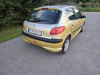 Peugeot 206 1.1 44kw rv2003 - 4
