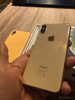 Predam Iphone XS 64 gb gold - 4
