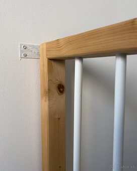 Zabrana na schody medzi steny - 4