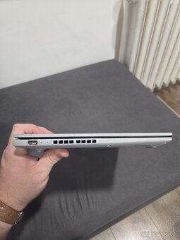 Predám notebook Asus Vivobook 15 OLED (M1505YA-OLED390W) - 4