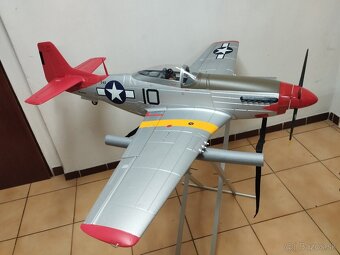 Mustang P- 51D, NOVY, Nelietany - 4