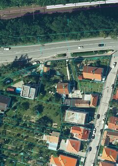 4-izbový rodinný dom s veľkým pozemkom v Lamači - 4