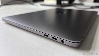 MacBook Pro 13.3'' i7, 32GB RAM, 500GB SSD komplet - 4