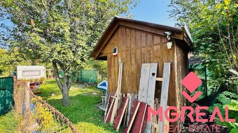 Na predaj záhradka 223 m2 s karavanom a záhradnou chatkou - 4