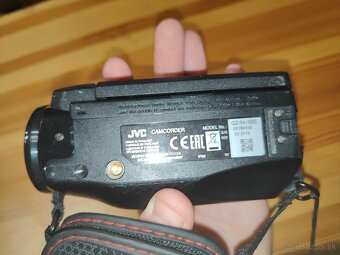 Kamera JVC GZ-R415BE - 4